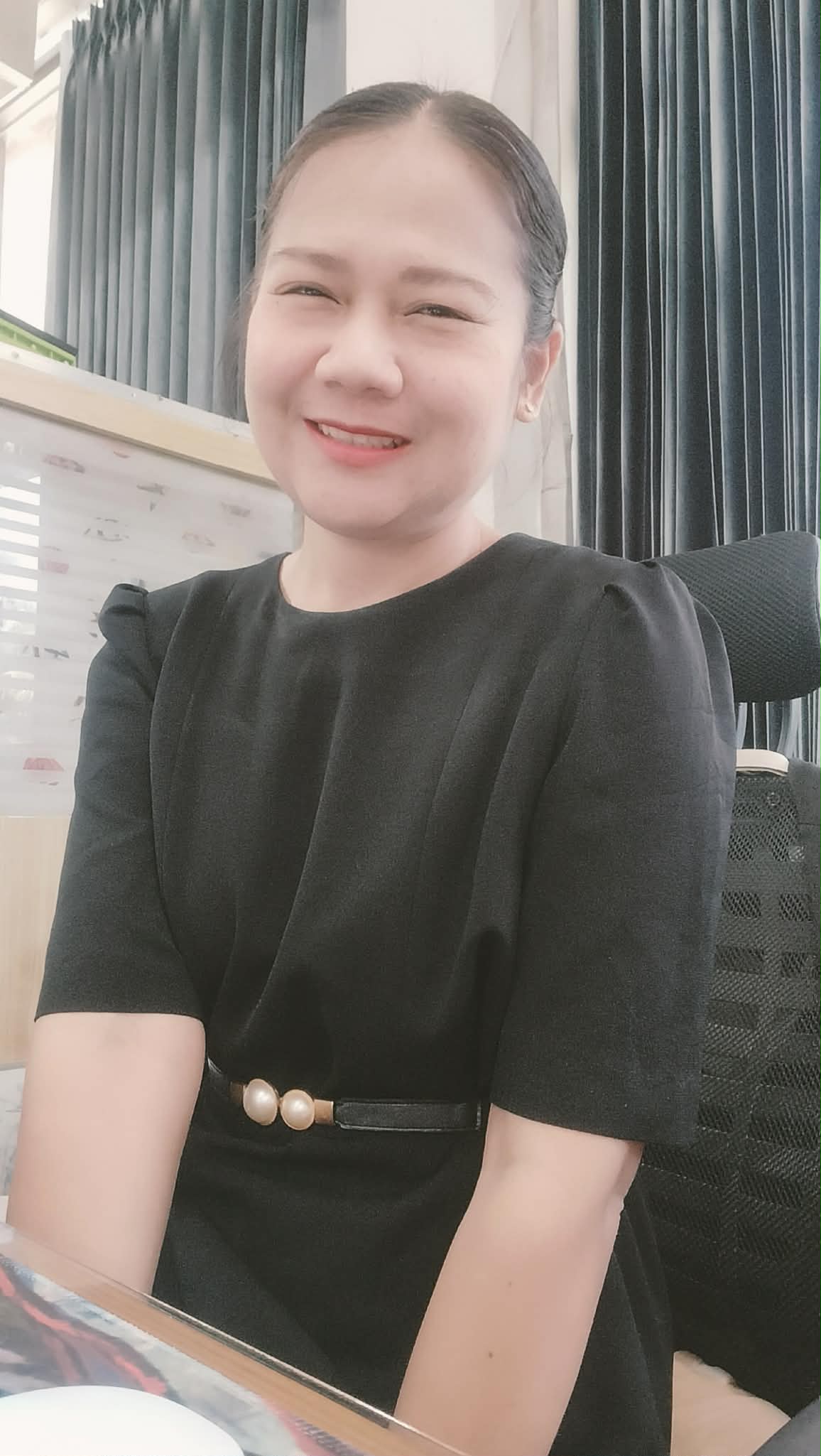 นางนริศรา วงศ์อามาตย์