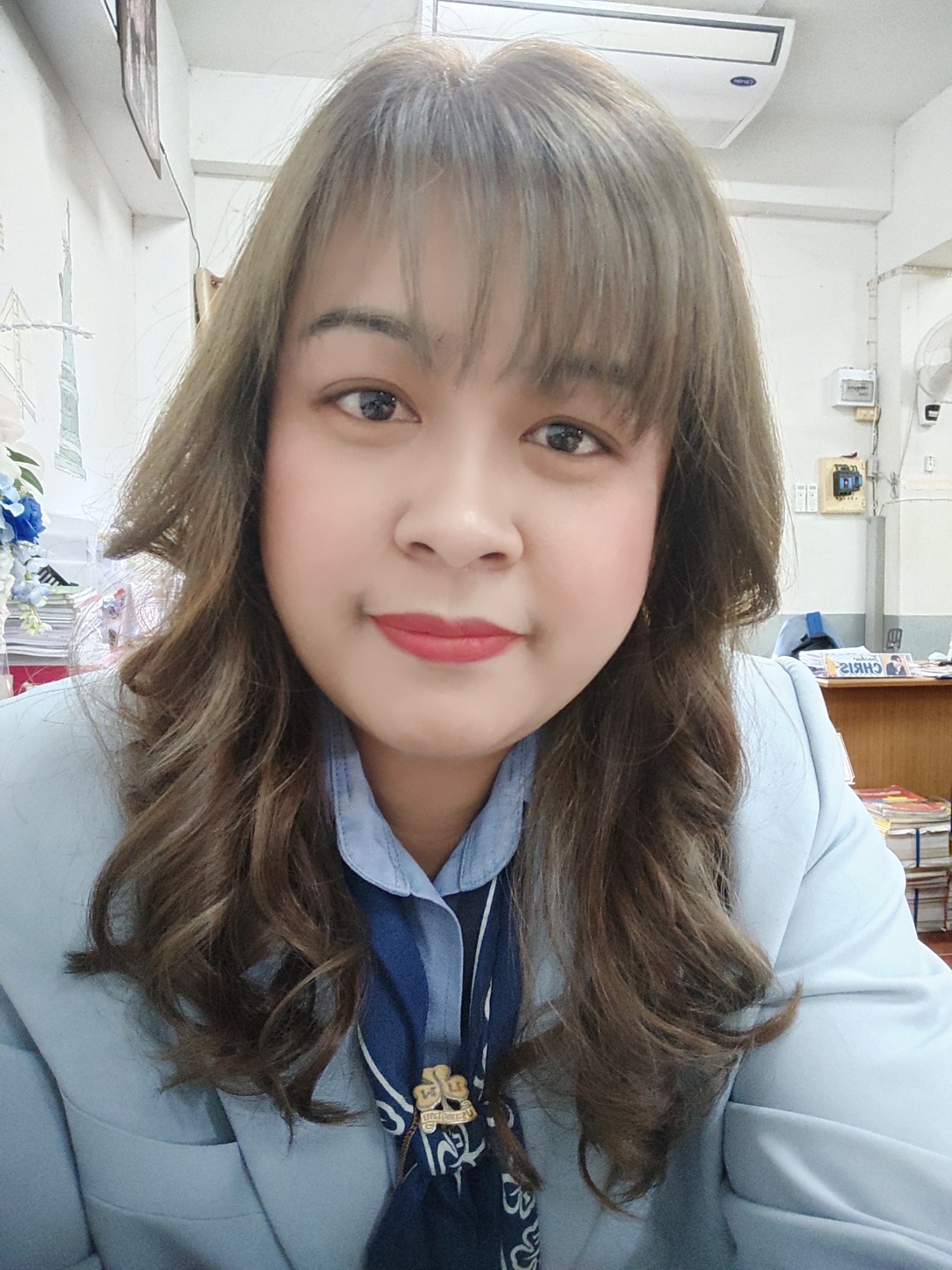 นางสาวสุธิดา วงศ์ชารี
