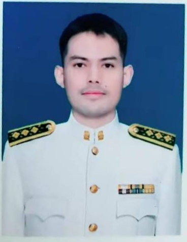 นายสุราษฎร์ ควินรัมย์