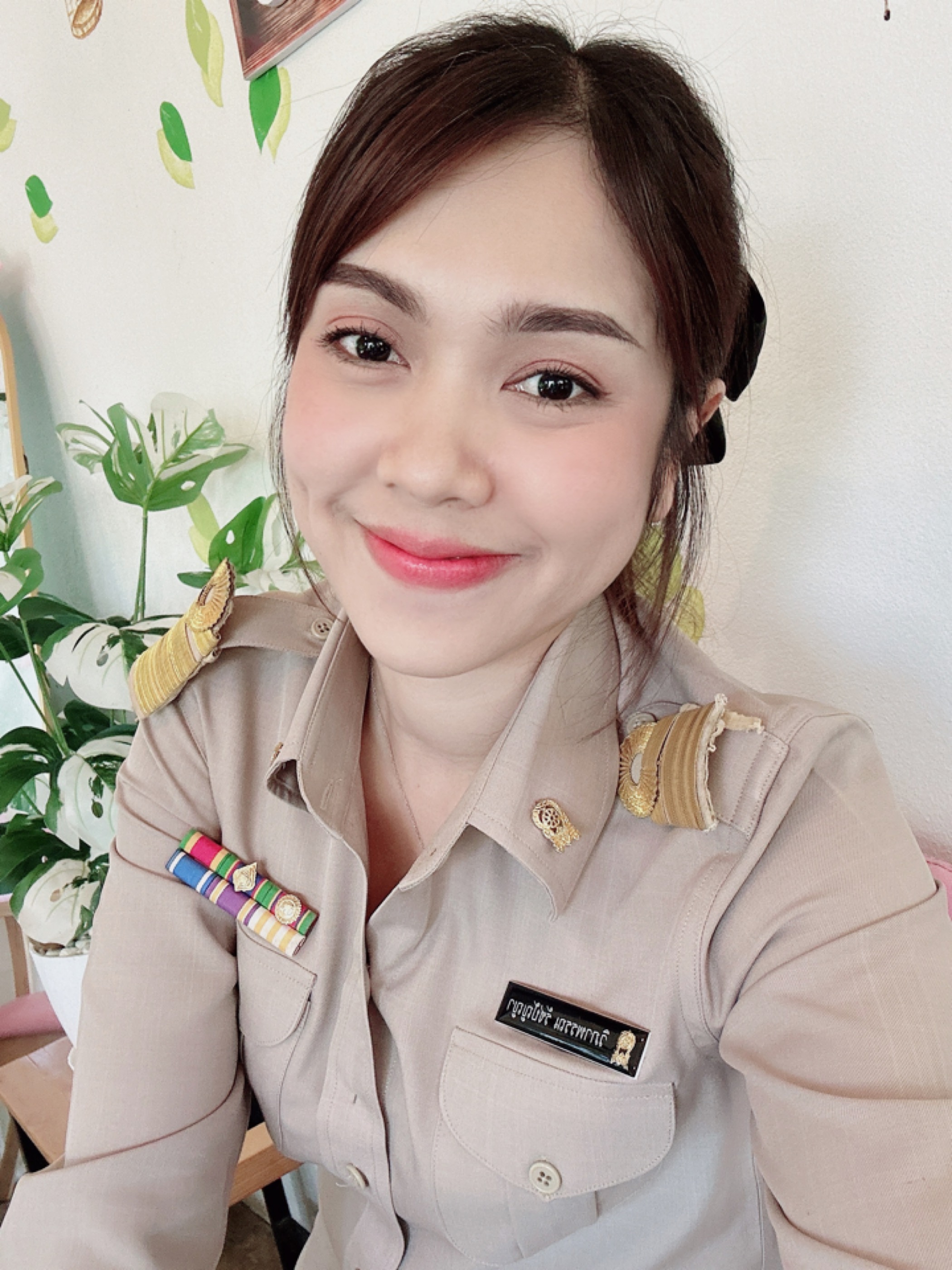 นางสาววิภาพรรณ รัชปัญญา